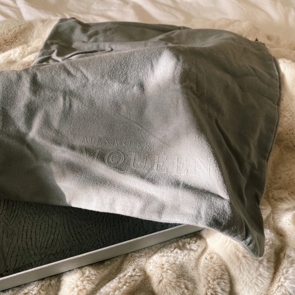 Alexander McQueen Zipper Ankle Sandals - Picture 3 of 7